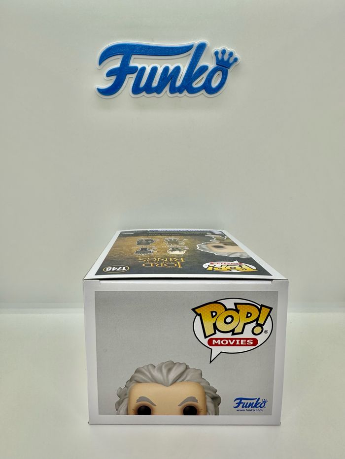 Funko Pop The Lord of the Rings Bilbo Baggins 1748 Chase Funko Exclusive - photo numéro 7