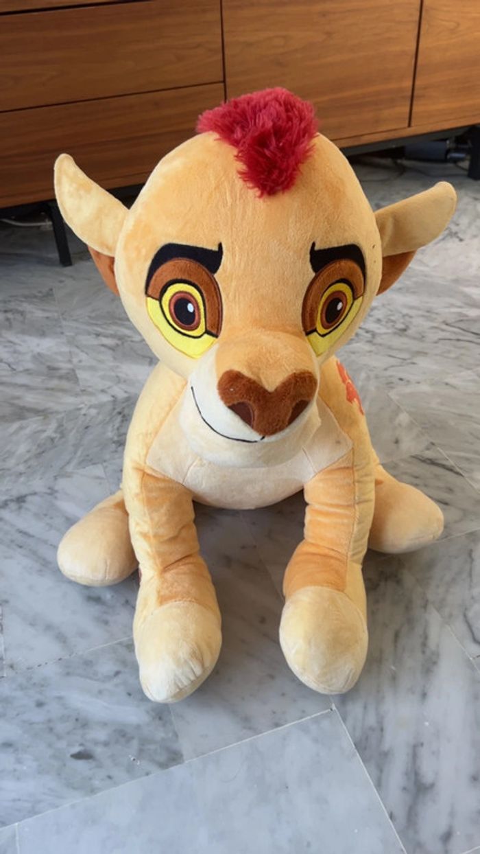 Roi lion peluche