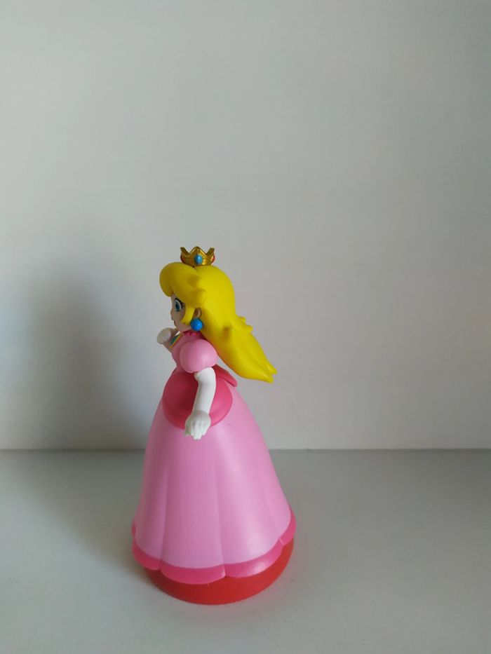 Figurine Amiibo princesse Peach Nintendo en loose - photo numéro 2
