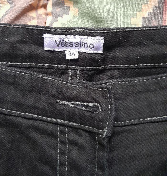 Jean femme t 44 - photo numéro 2