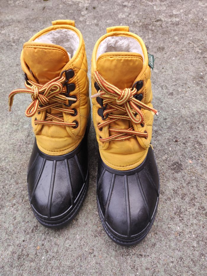 Chaussures enfant aigle 35 en très bon état