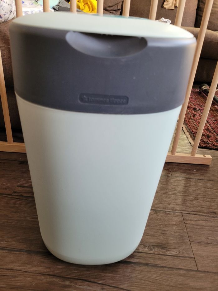 Poubelle à couches Tommee Tippee