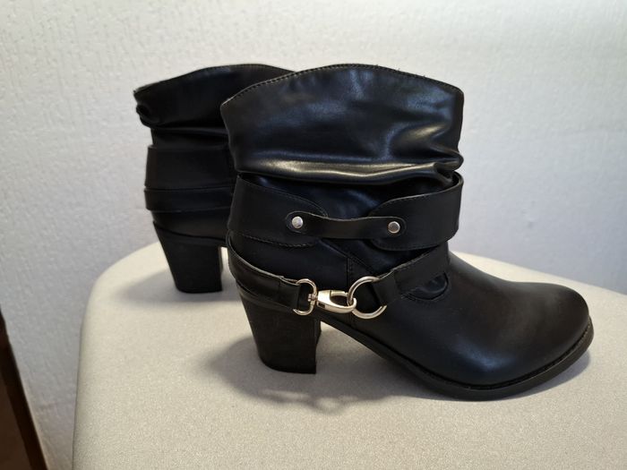 Belles bottines femme Lady Glam 39 noir talons 6 cm comme neuves - photo numéro 5