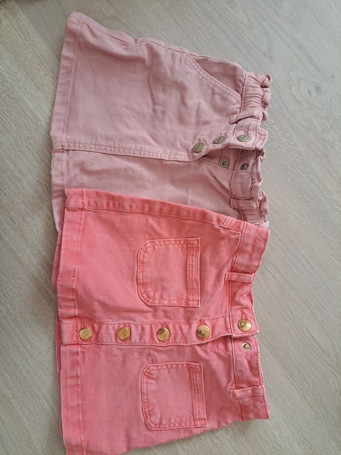 Lot pantalons d'été, jupes et robes - photo numéro 3