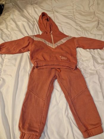 Jogging taille 4 ans