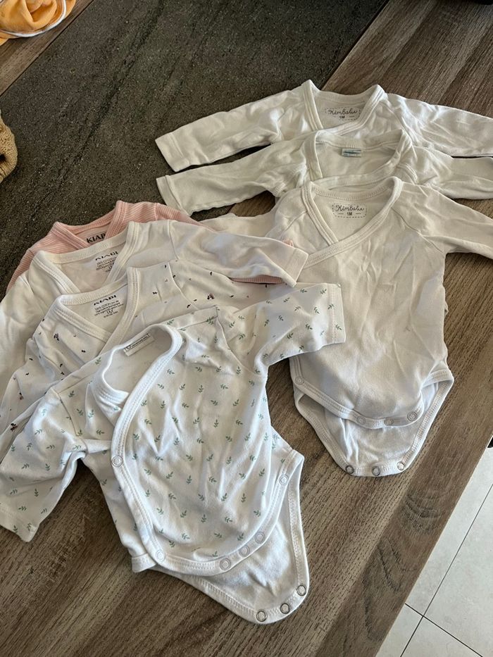 Lot vêtement 1 mois - photo numéro 6