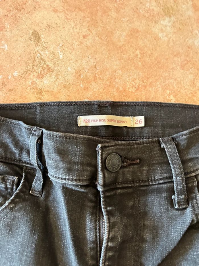 Jean levis 720 noir - photo numéro 5
