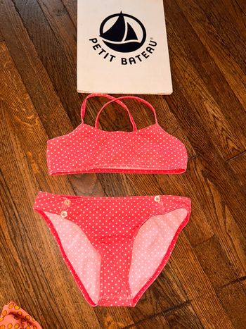 Maillot de bain petit bateau 12 ans (taille petit)