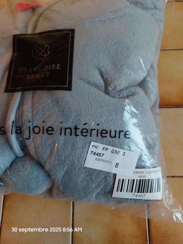 Veste Tendre complicité - taille 46/48 - Françoise Saget - photo numéro 2