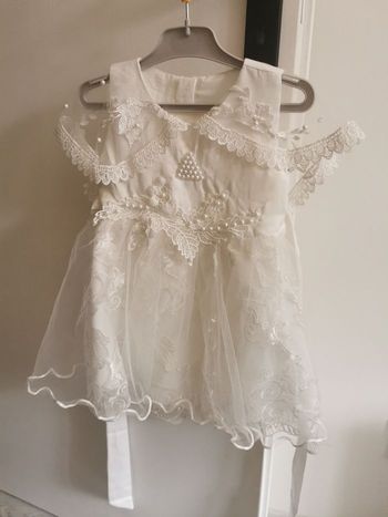 Robe blanche cérémonie 9 mois