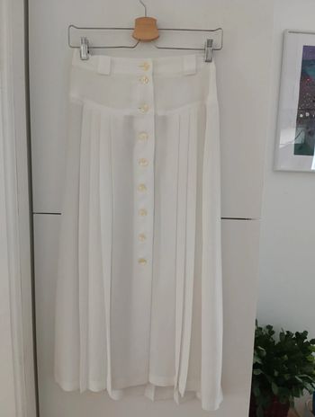 Jupe blanche Boutonnée mi longue Gérard Darel taille 42