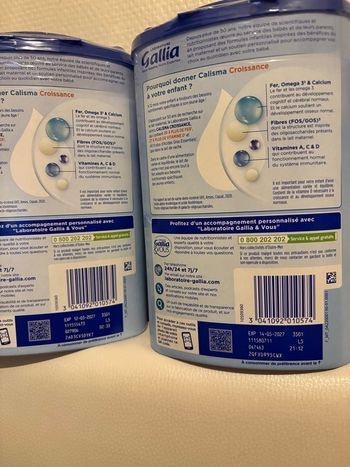 2 boîtes de lait 3ᵉ âge