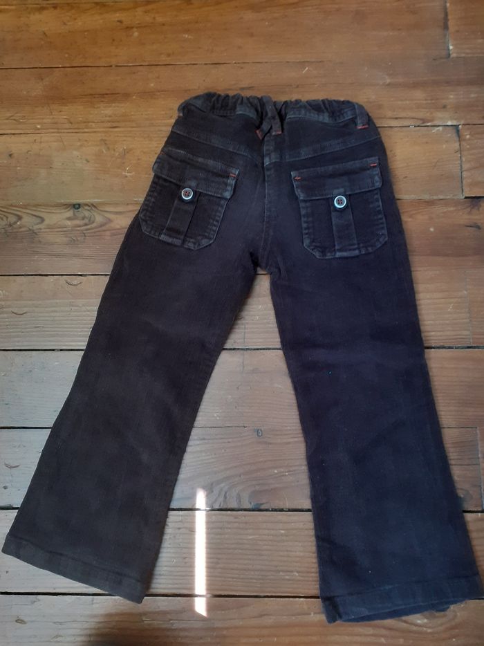Pantalon en velours côtelé marron - photo numéro 4