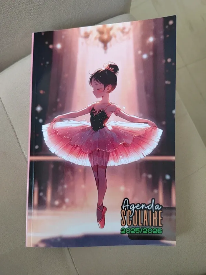Agenda scolaire NEUF