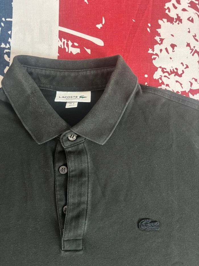 Polo Lacoste taille M noir logo ton sur ton - photo numéro 3
