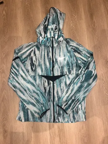 veste nike running édition limité