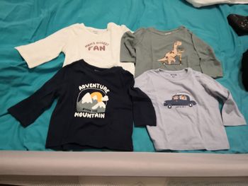 Lot de 4 tee-shirts manches longues 6 mois Kiabi