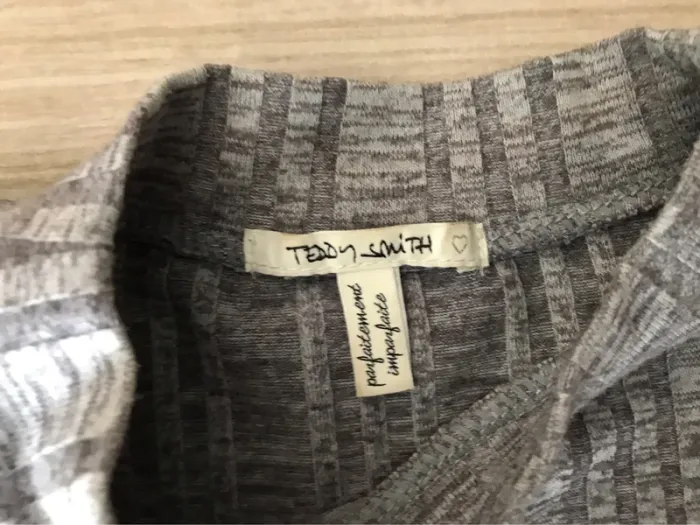 Robe longue griseTeddy smith 16 ans - photo numéro 4