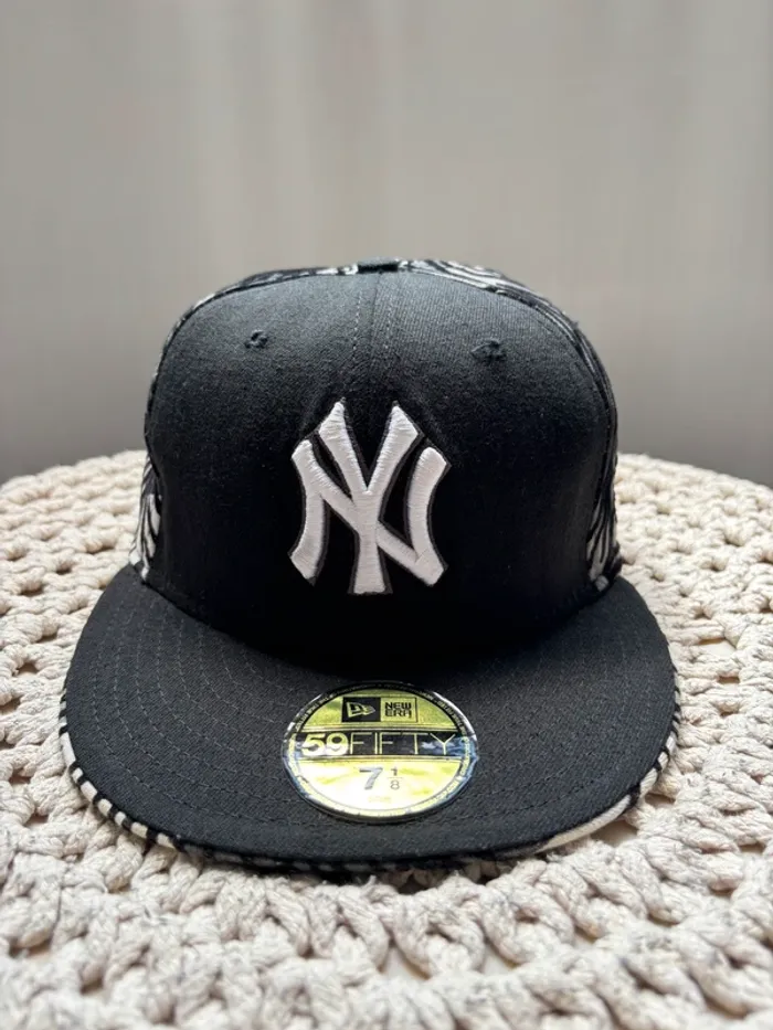 New Era 59Fifty Casquette Yankees édition vintage – motif tribal-zebre noir & blanc 57