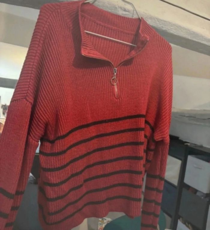 Pull bordeaux à rayures femme L