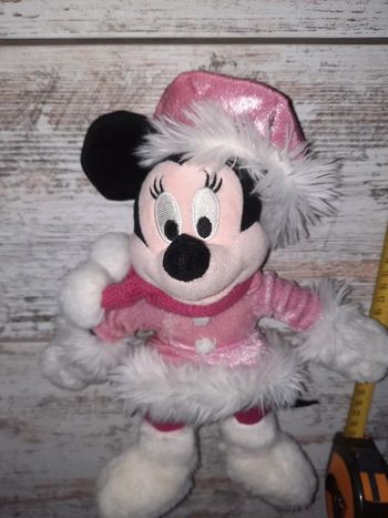 Peluche Minnie Rose  Hivers Disneyland Paris
