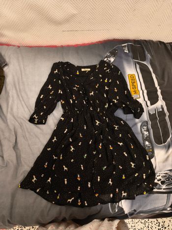 Je vends Robe pour fille taille