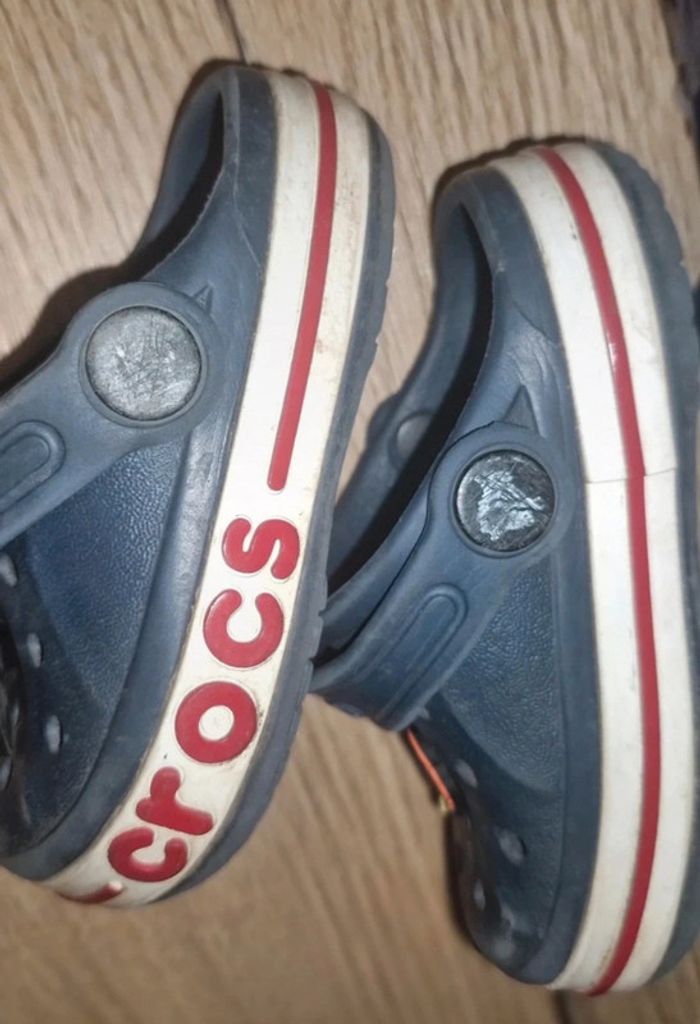 Lot crocs et sandale d'eau 22/23 - photo numéro 2