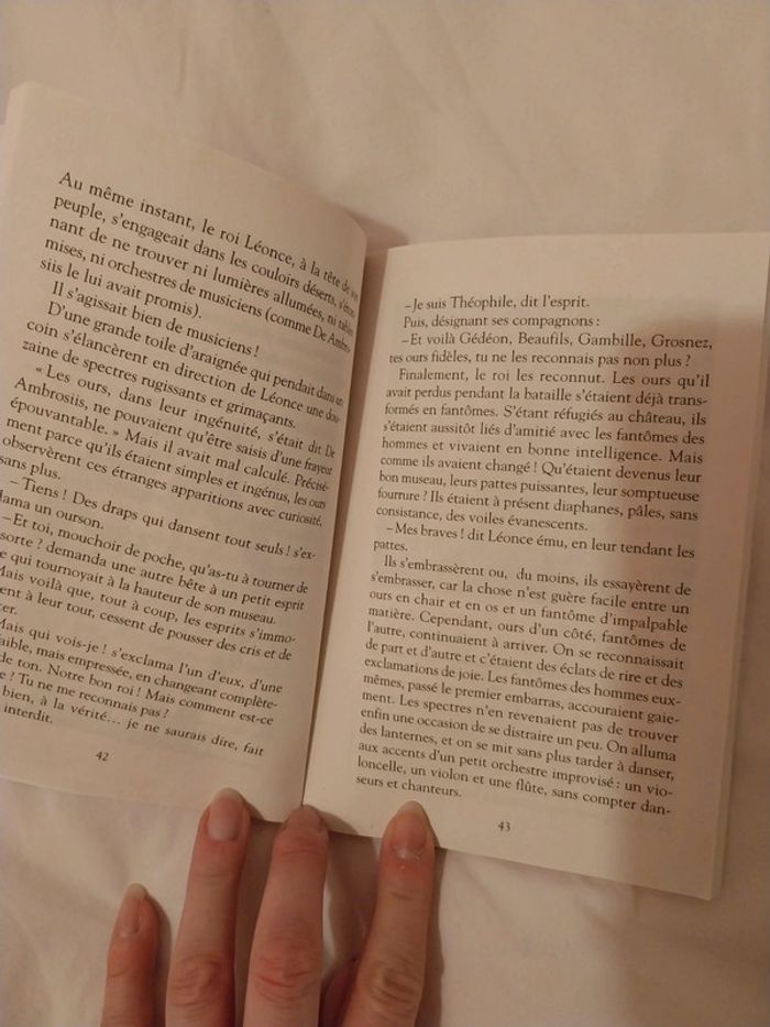 Livre "La fameuse invasion de la Sicile par les ours" à partir de 10A - photo numéro 2