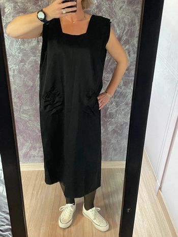 Superbe robe longue noire généreuse