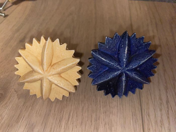 Lot 9 Boutons Poignées de porte Country Corner Flocon Résine beige bleu Comme neuf - photo numéro 4