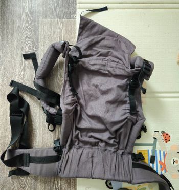 Porte Bébé Préformé Neo +