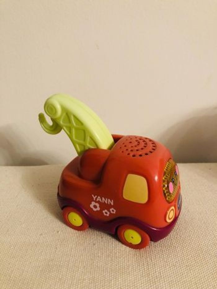 Voiture tut tut bolides la dépanneuse rose - photo numéro 4