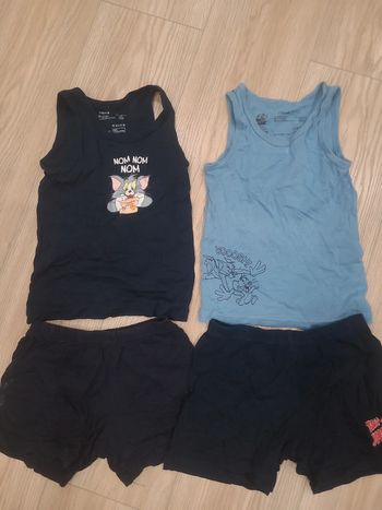 Lot 2 pyjamas