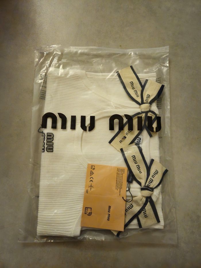 Débardeur Miu Miu noir blanc - photo numéro 9