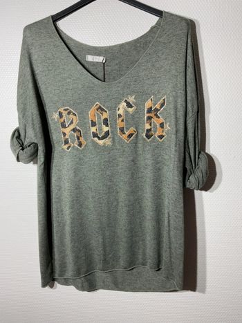 Pull « rock » femme taille unique (36-42)- nos- neuf avec étiquette