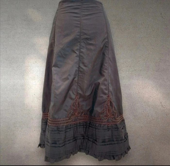Jupe longue marron avec détails brodés taille 40 - photo numéro 4