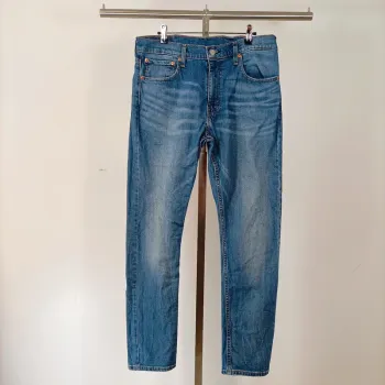Jean Levi's 512 Slim Taper - Taille W33 L32 - Délavage bleu moyen A595