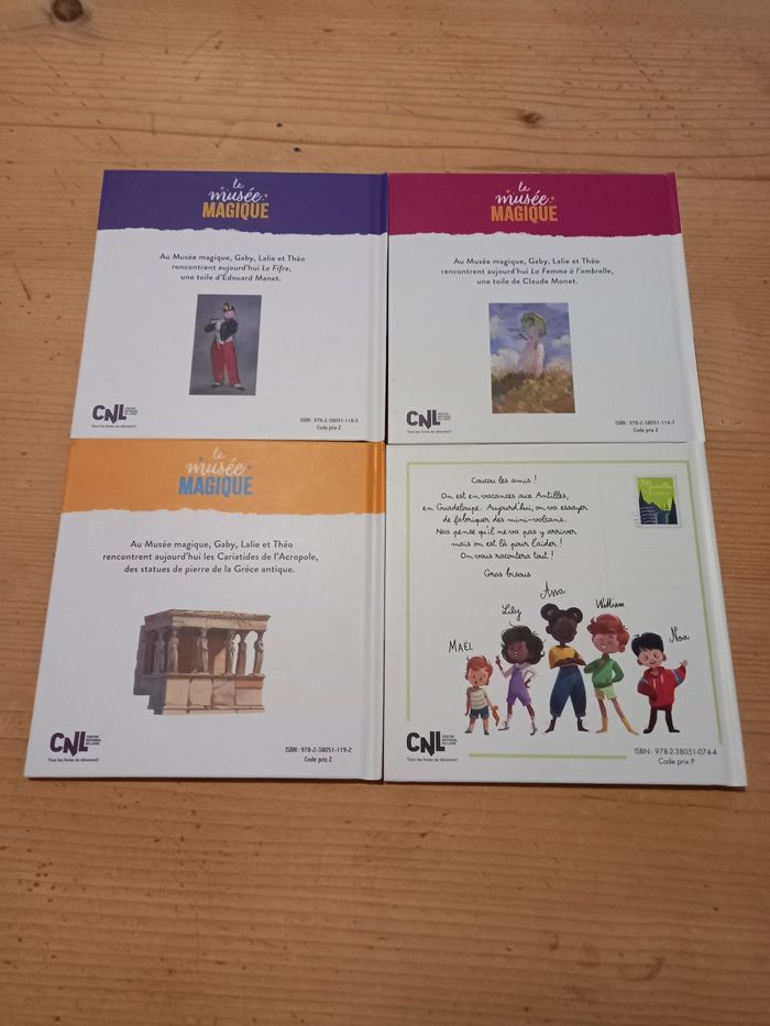 Lot de quatres livres pour enfants - photo numéro 2