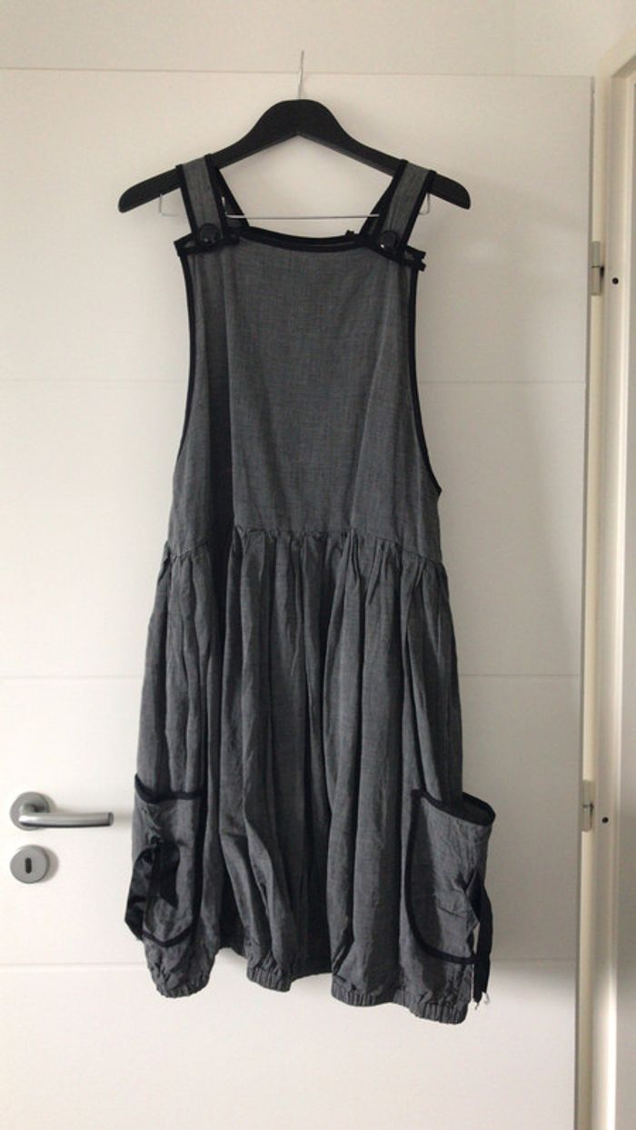 Robe couturière