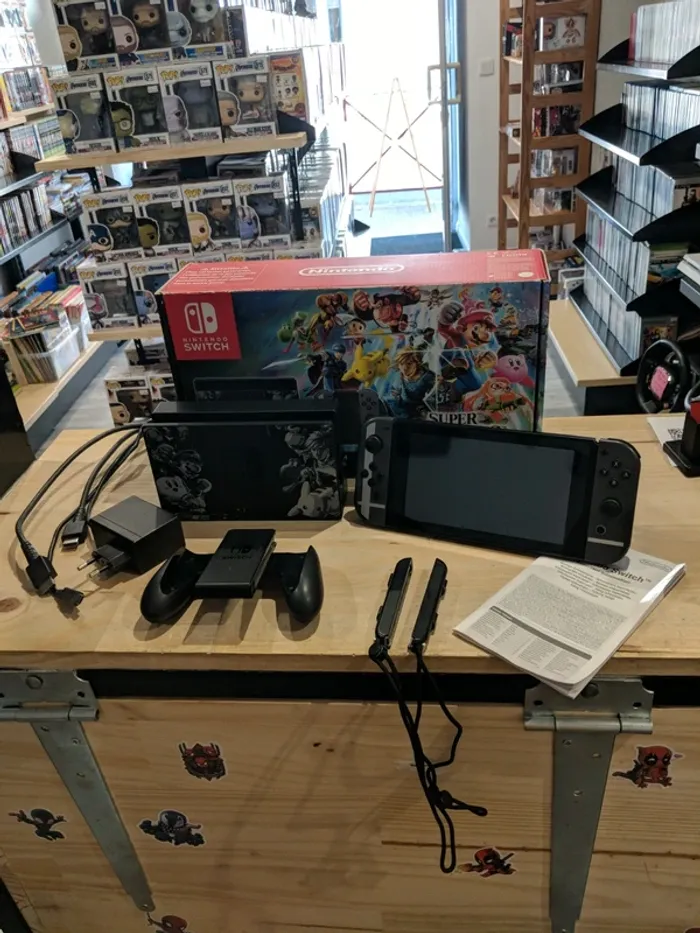 Nintendo Switch V1 Édition Super Smash Bros