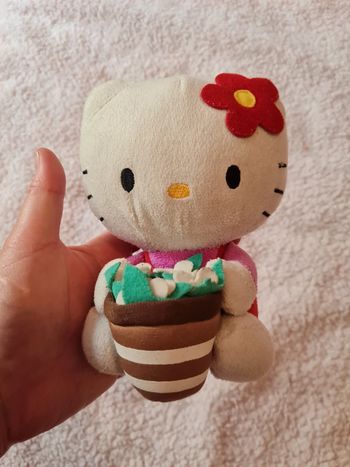 Peluche Hello Kitty