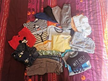 Lot vêtements hiver de 37 bébé garçon  6 mois Lot de 37 vêtements hiver bébé garçon de 6 mois