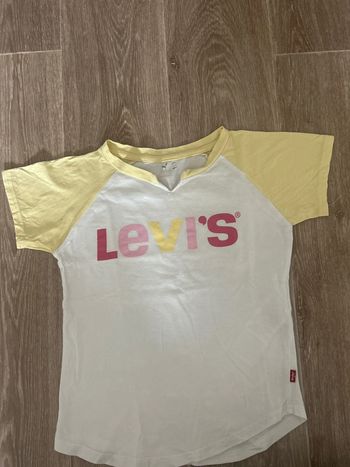 T shirt Levis
