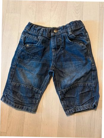 Short en jean 4 ans alphabet bleu foncé très bon état