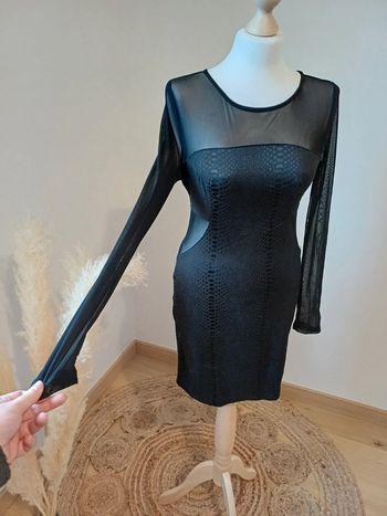 Robe noire moulante effet croco taille XS/S 34/36
