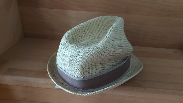 Chapeau - photo numéro 3