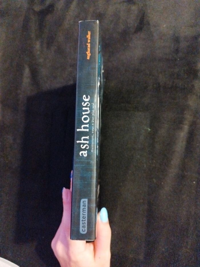 Livre " ash house" de angharad walker" - photo numéro 3