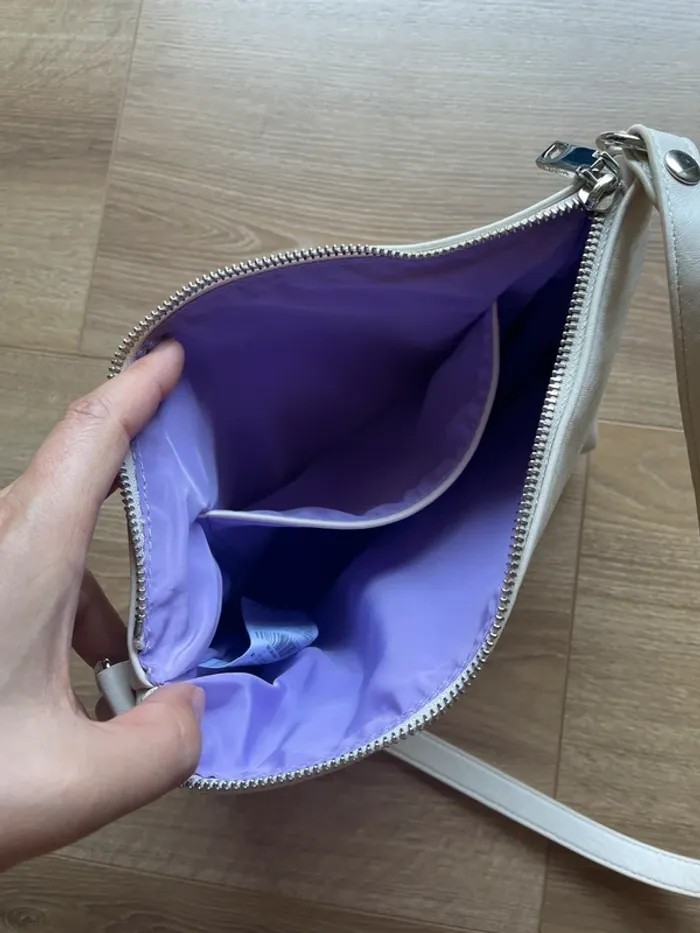 Petit sac blanc Desigual doublure lila - photo numéro 3