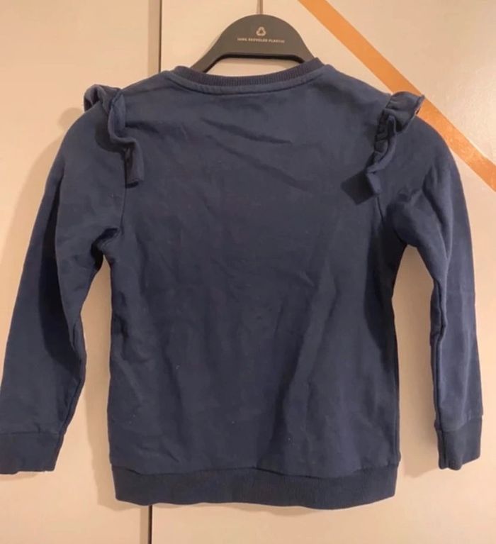 Pull fille Primark 5-6 ans très bon état - photo numéro 2