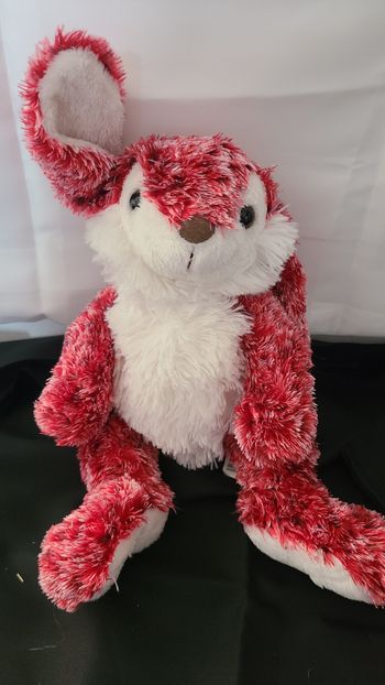 Doudou Peluche CMP Lapin Rouge Blanc Fourrure Nez Marron